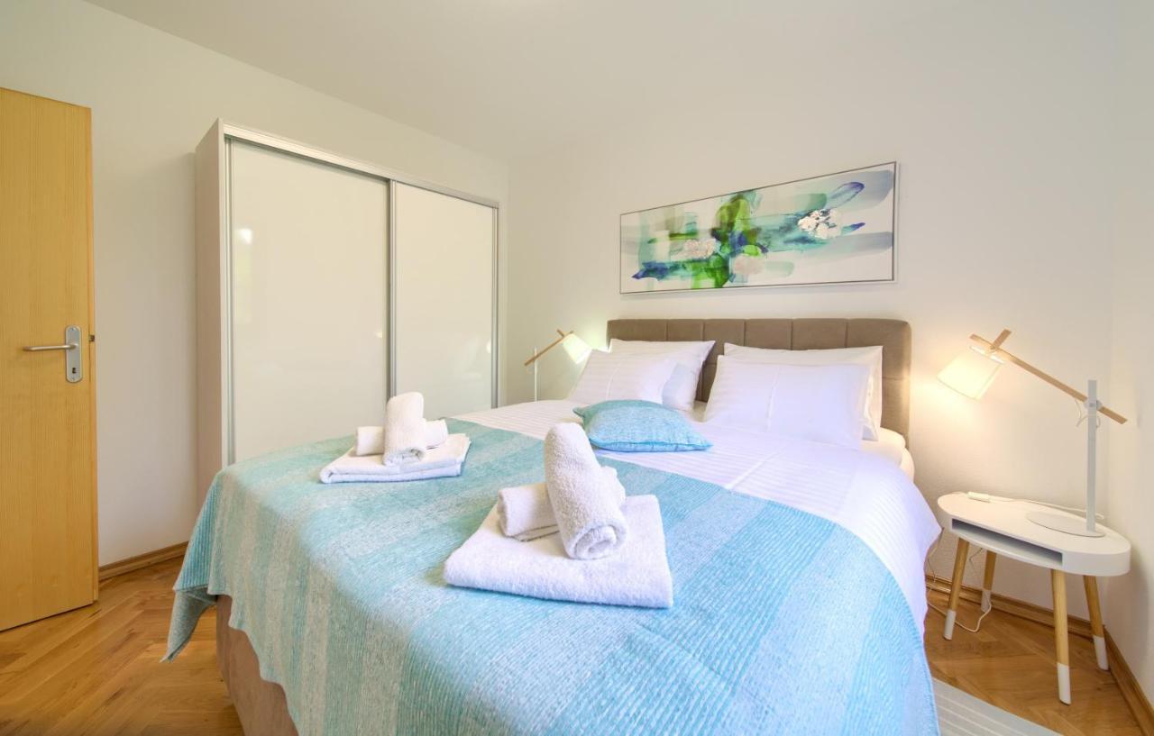 Apartment Jadran Малинска Екстериор снимка