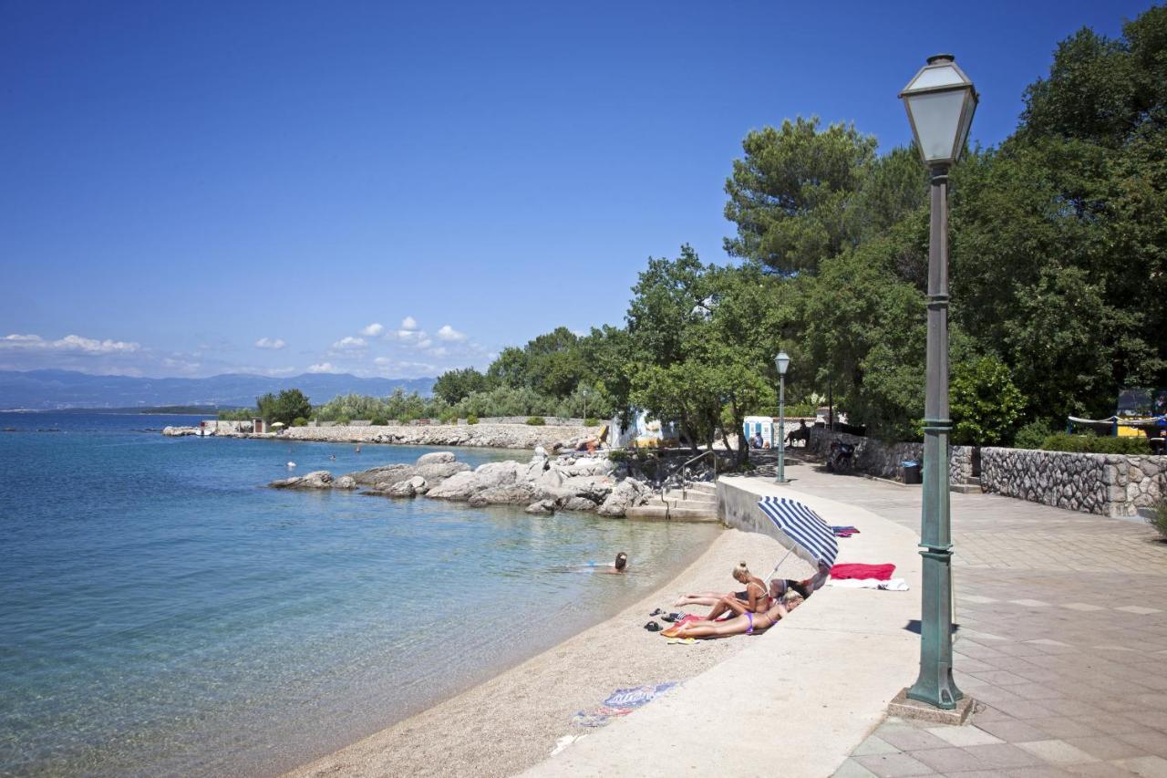 Apartment Jadran Малинска Екстериор снимка